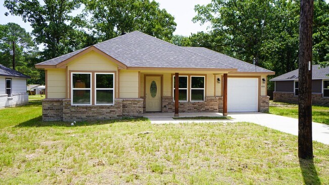 Foto del edificio - 800 Hemlock Dr