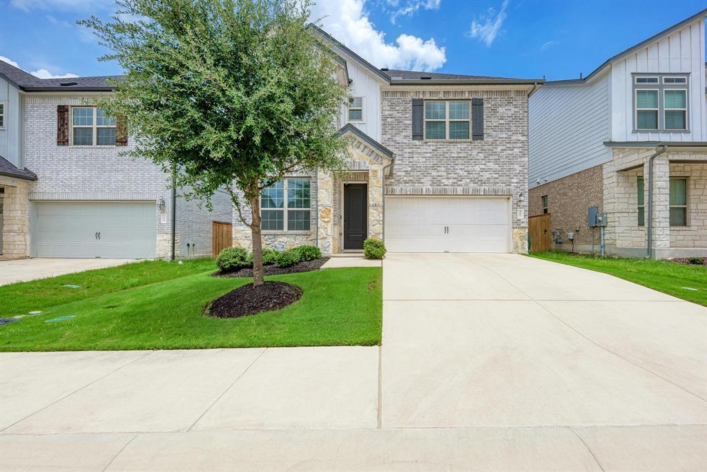 Foto principal - 12811 Stanford Dr