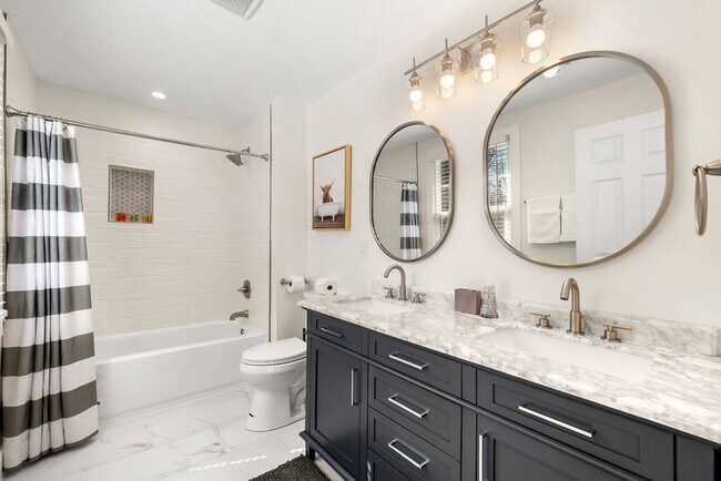 Foto del edificio - 659 S Peachtree St