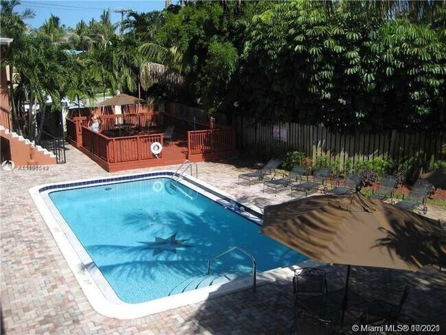 Foto del edificio - 1405 Miami Rd