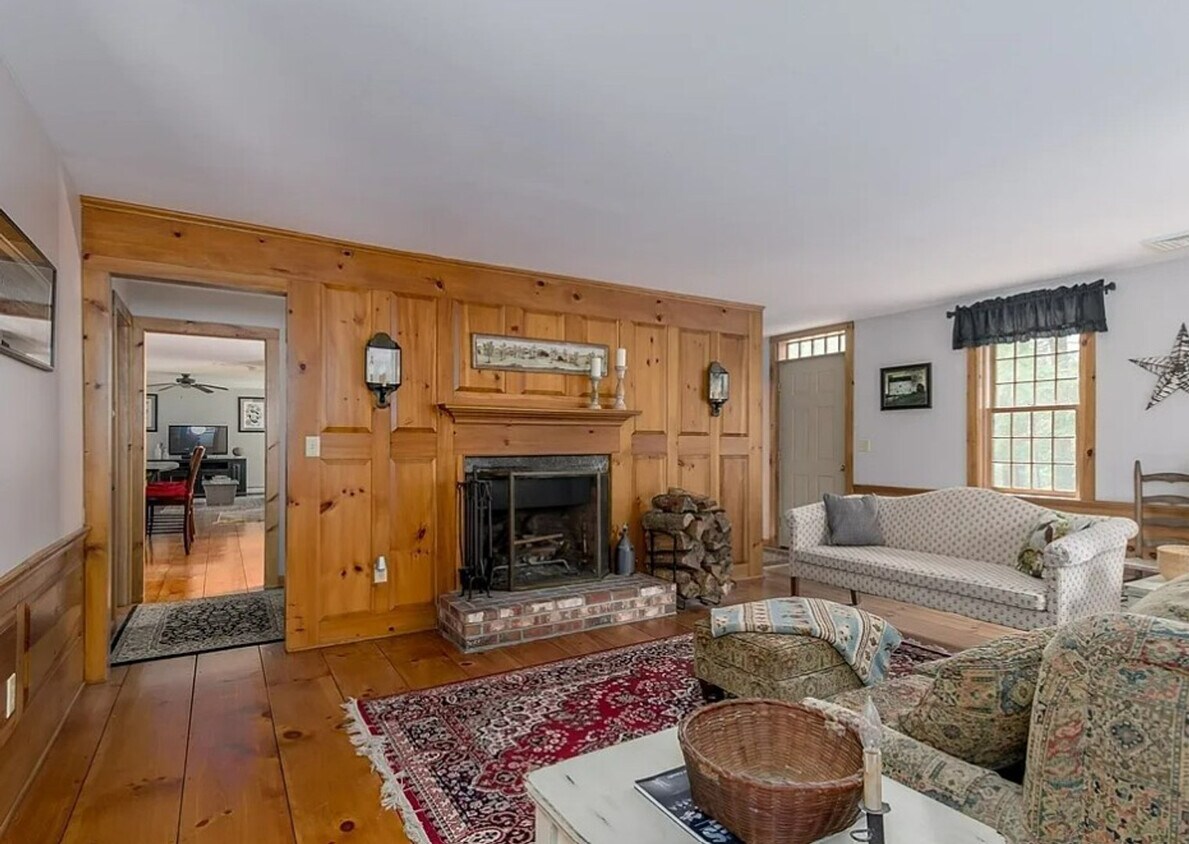 Foto principal - 73 Champeaux Rd