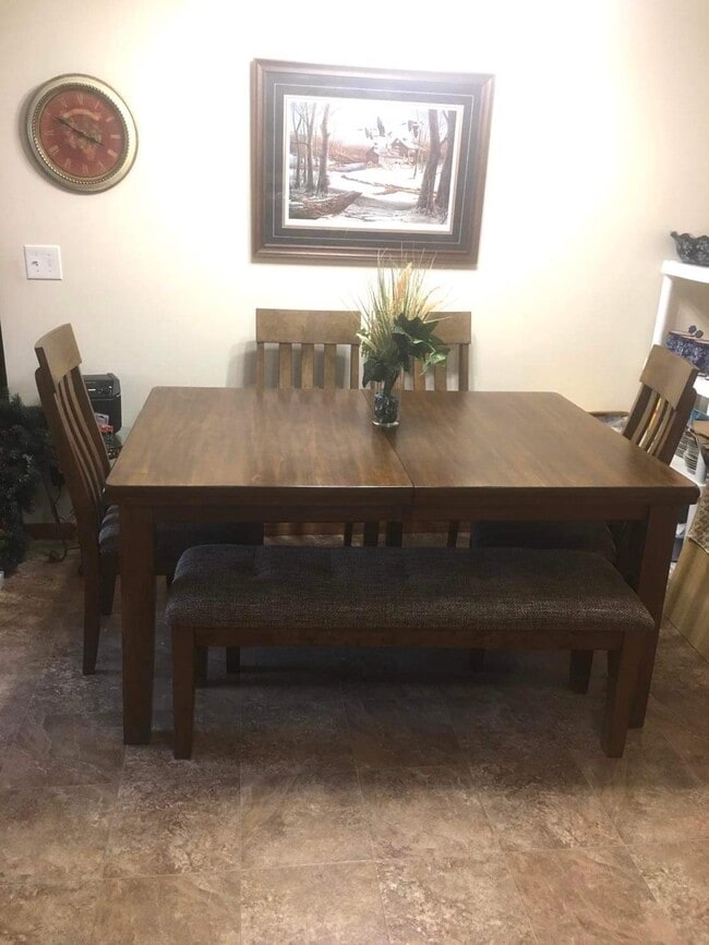 Cocina - 9092 Goldenrod Ln N