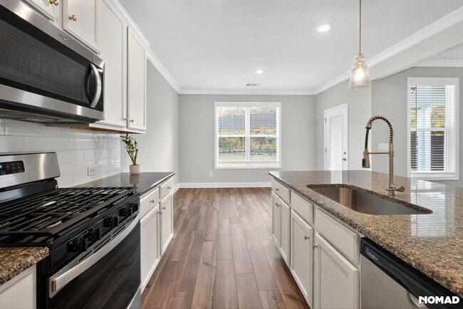 Foto del edificio - 3662 Dover Run Ln