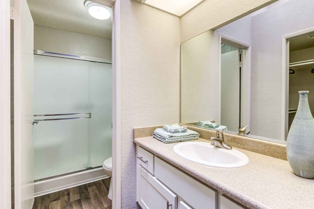 Aliso Creek Apartments in Aliso Viejo, CA Westside Rentals