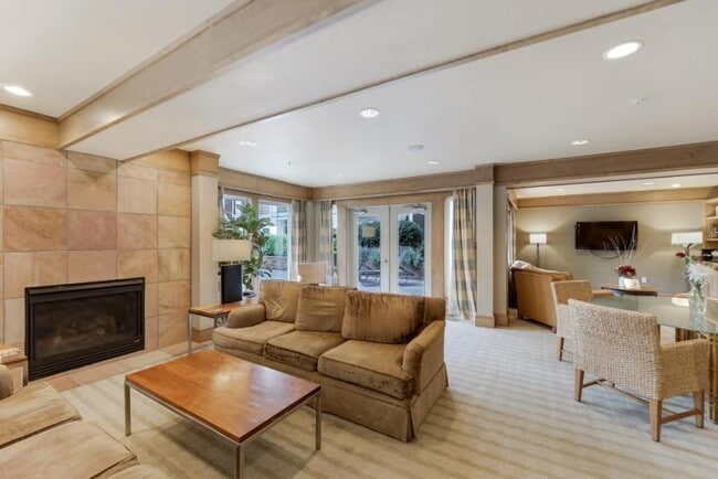 Building Photo - 1 bedroom in Seattle WA 98107