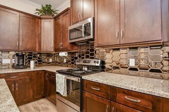 Building Photo - 3708 Easy St