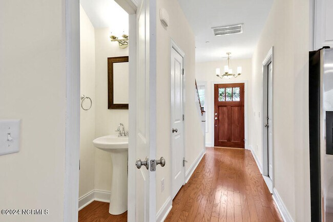 Foto del edificio - 1223 Inman Park Ln