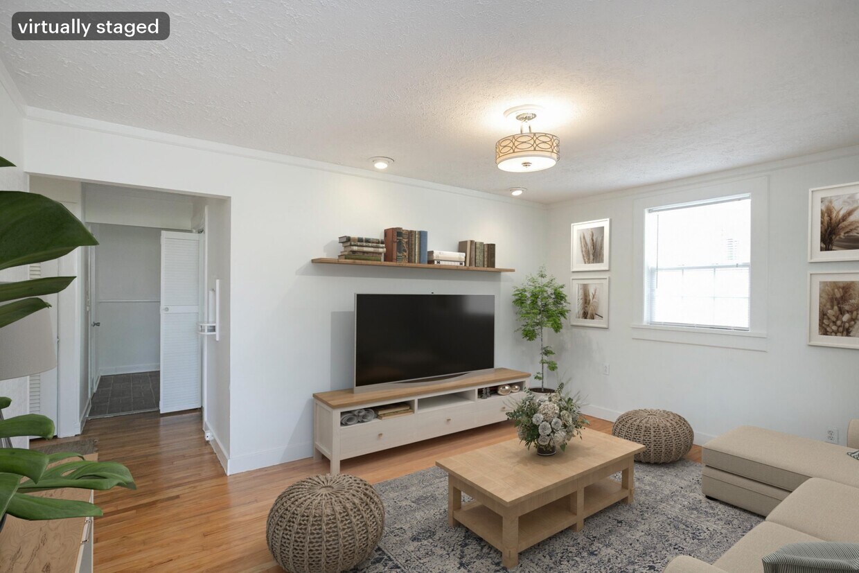 Foto principal - 1720 Hanover Rd