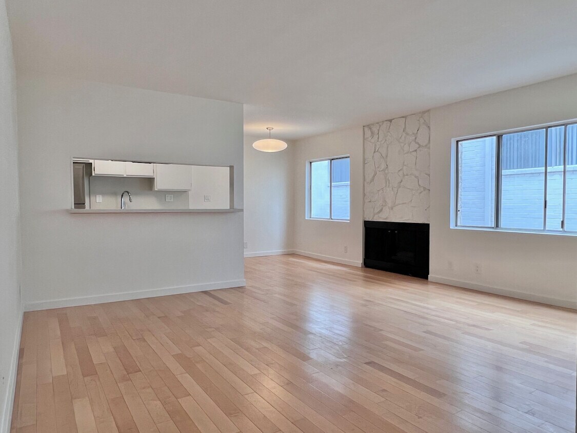 Foto principal - 11639 Chenault St