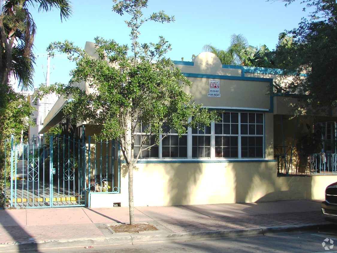 Building Photo - 355 Washington Ave