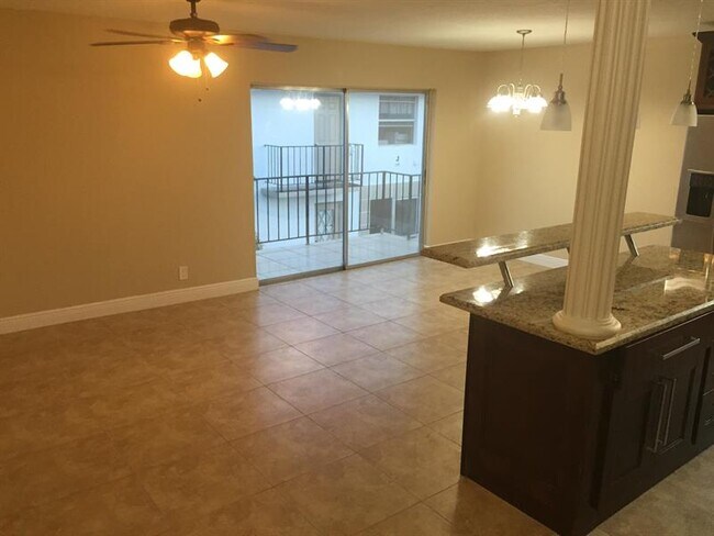 Foto del edificio - 110 SE 10th St