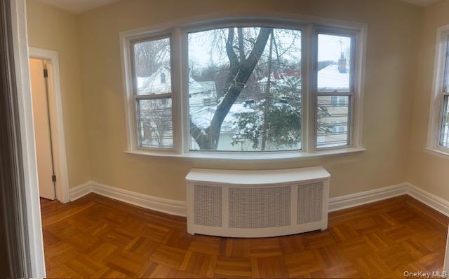 Foto del edificio - 14 E 236th St