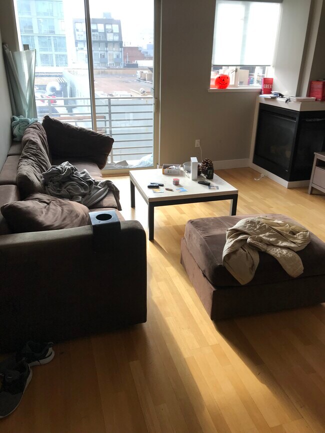 Foto del edificio - 1635 California St