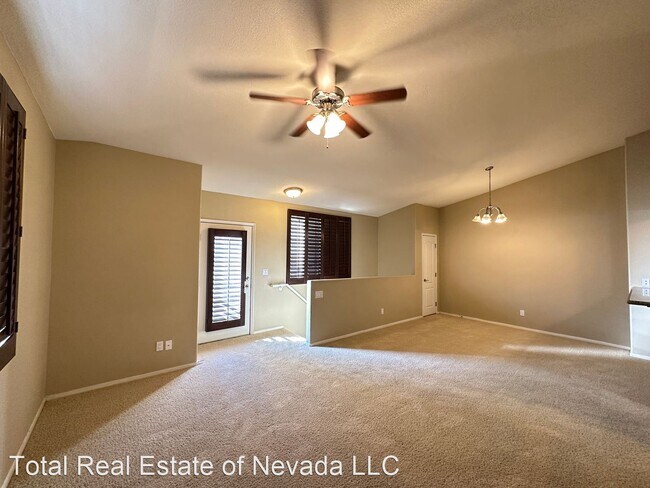 Foto del edificio - 2 br, 2 bath House - 1621 Queen Victoria S...