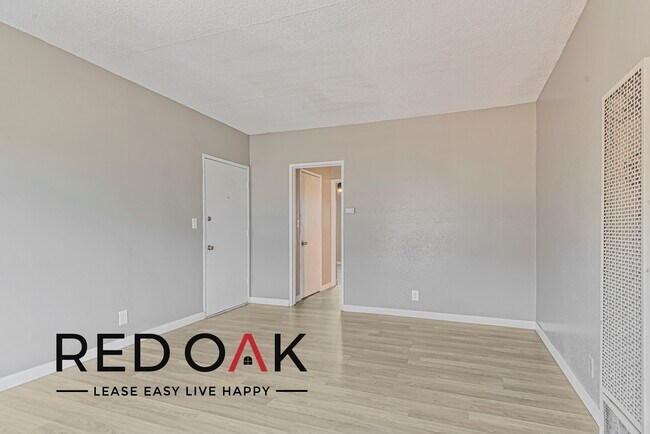 Foto del edificio - 10562 Haddon Ave