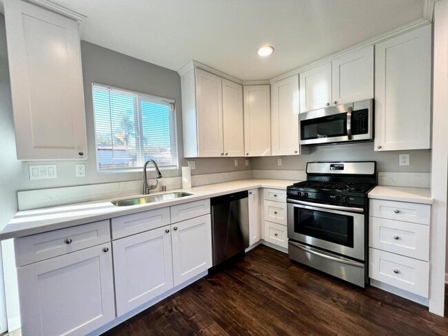 Foto del edificio - 13971 Weidner St
