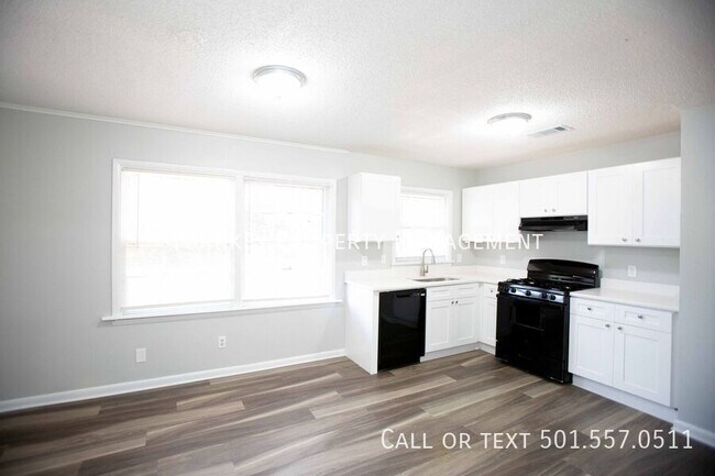 Foto del edificio - 4 Wynne Cir