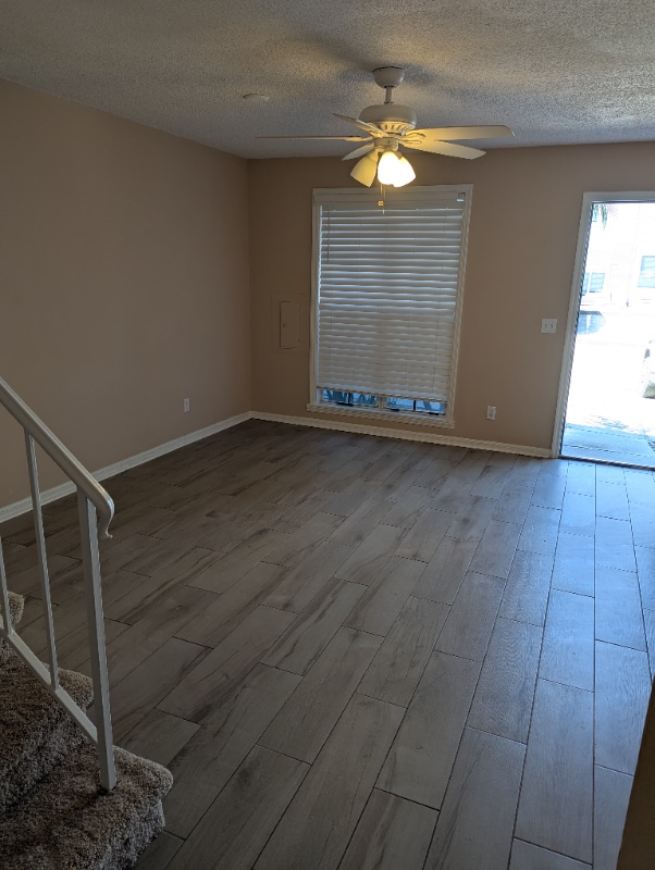 Building Photo - 11335 Stratton Park Dr