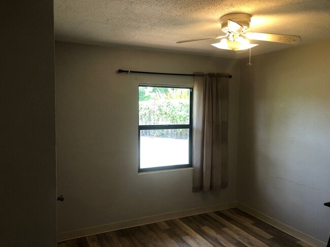 Building Photo - 760 Unity Dr