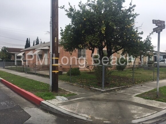 Foto del edificio - 3928 E 53rd St