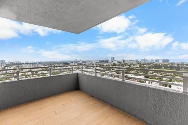 Foto del edificio - 1330 West Ave