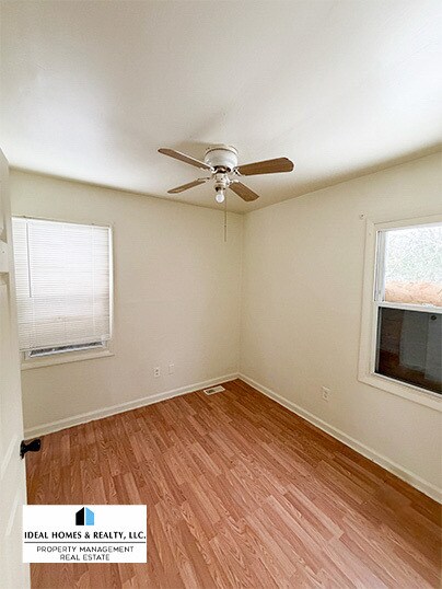 Foto del edificio - 949 Remington Ave