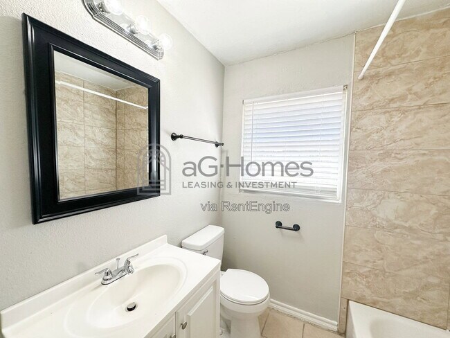 Foto del edificio - 1508 NE 44th St