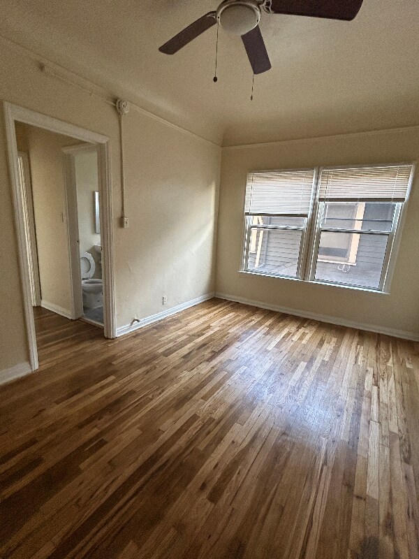 Foto principal - 1154 Normandie Ave