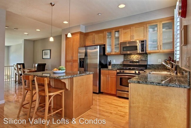 Building Photo - 2 br, 2.5 bath House - 579 Mariani Lane