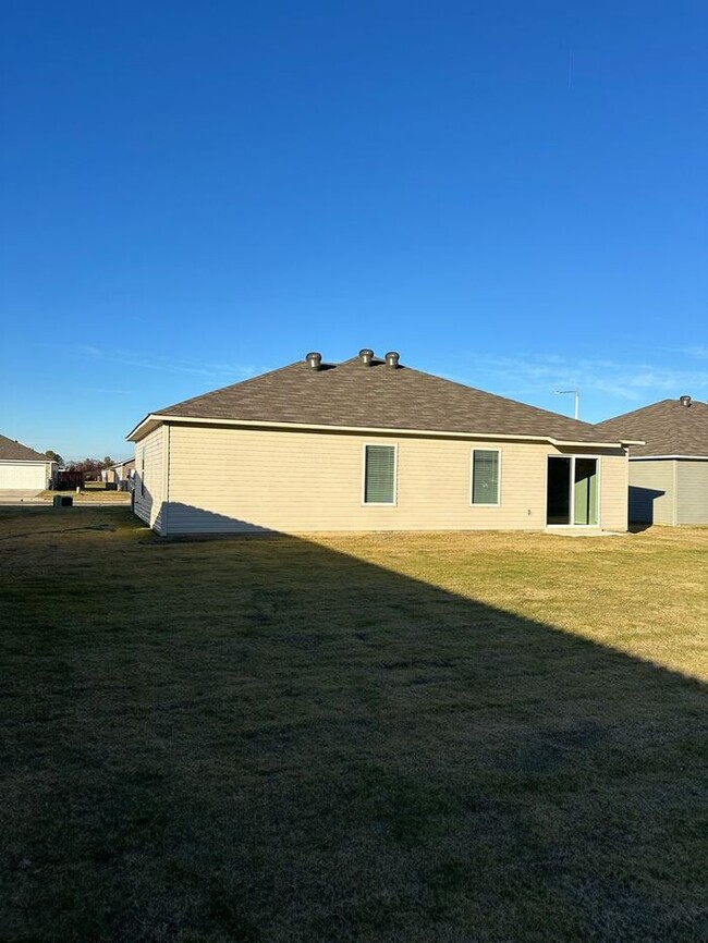 Building Photo - BRAND NEW Three Bedroom | Two Bath Home in...