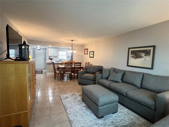 Foto del edificio - 1270 Gulf Blvd