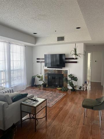 Foto del edificio - 3817 Gilbert Ave