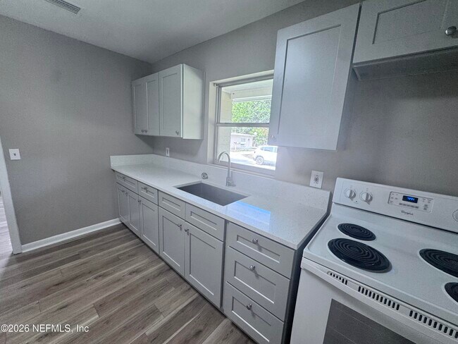 Building Photo - 6144 Catoma St