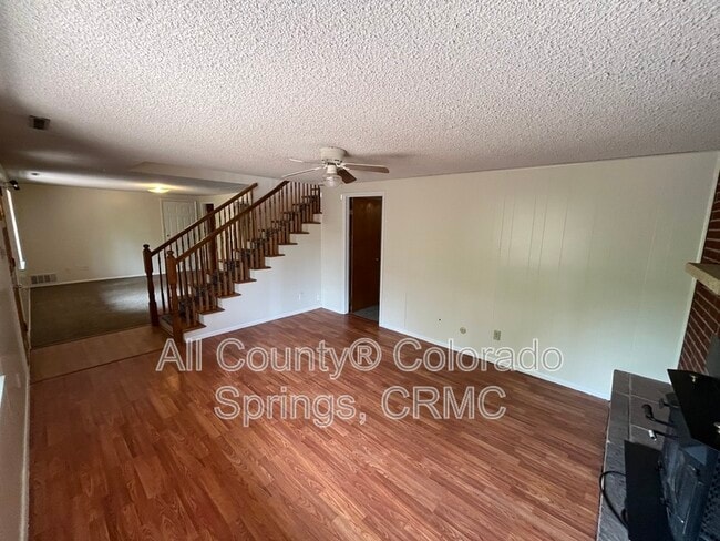Photo - 15080 Deby Drive House