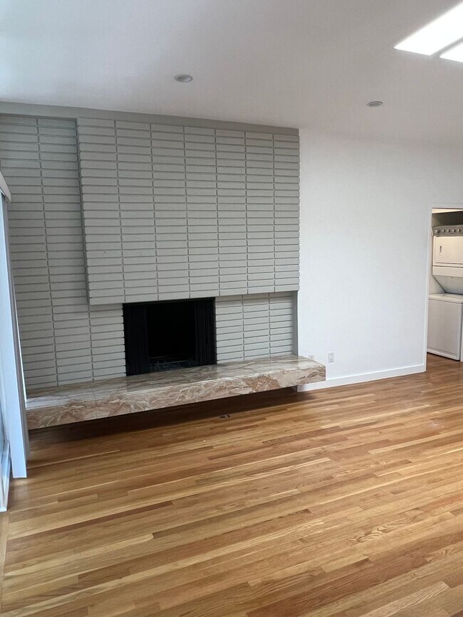 Foto del edificio - 11670 Chenault St