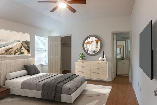 Foto del edificio - South Austin 3-bedroom/2-bath Home Reduced...