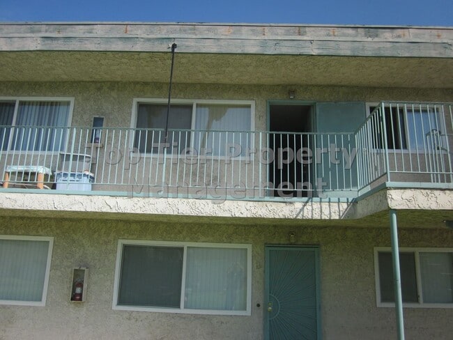 Building Photo - ***Gated Complex - 2 bed / 2 bath Condo in El Cajon - Available 02/10***