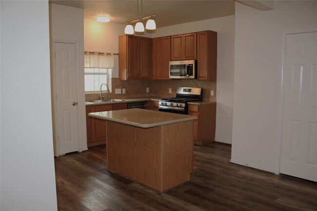 Foto del edificio - 29714 Parliament Hills Dr
