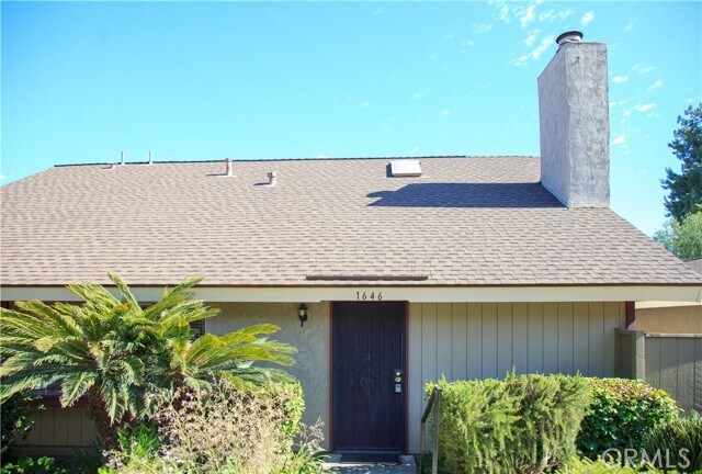 Primary Photo - 1646 Carmel Cir E