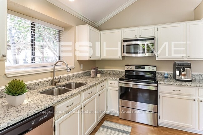 Photo - 1541 NW 125th St (Oklahoma City, OK) House