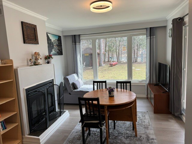 Photo du bâtiment - 25 Nightingale Pl