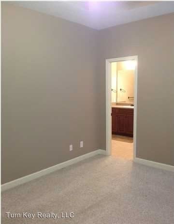 Building Photo - 3 br, 2 bath House - 892 Cody Circle