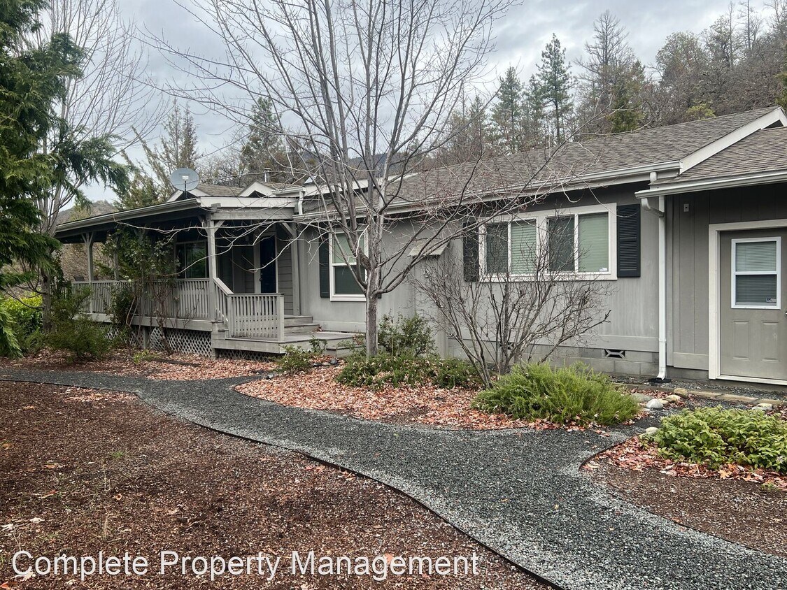 Primary Photo - 3 br, 2 bath House - 18350 Hwy 238