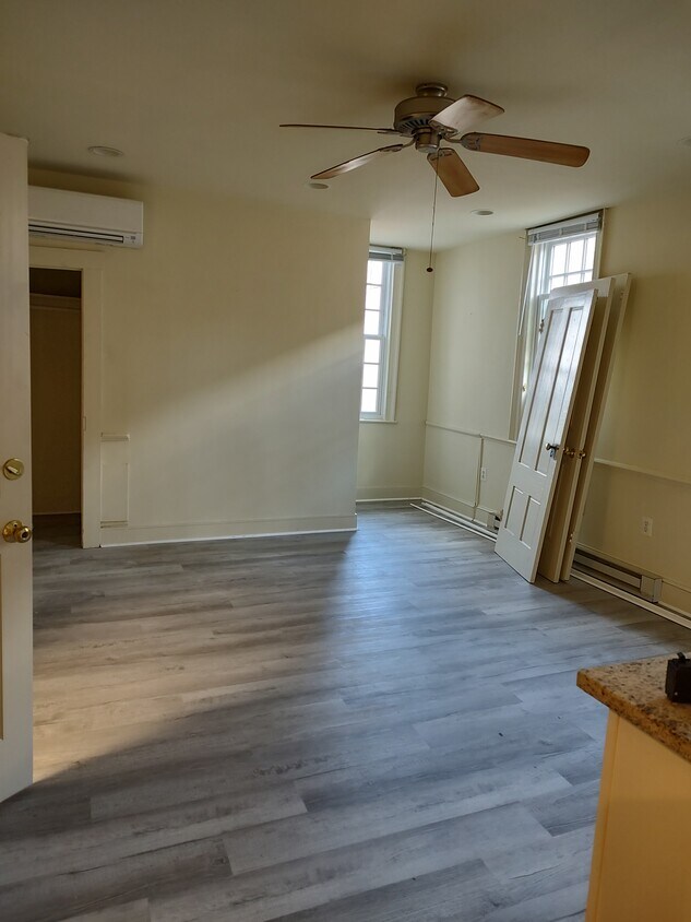 114 N East St Unit C, Culpeper, VA 22701 Apartments in Culpeper, VA