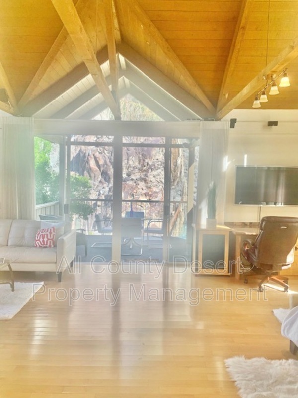 Foto del edificio - 78250 Cortez Ln