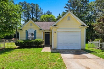 Building Photo - 2872 Oasis Ln