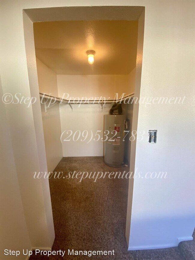 Foto del edificio - 3 br, 2 bath House - 18343 Main St