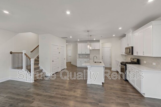 Foto del edificio - 4004 Upshur Ct