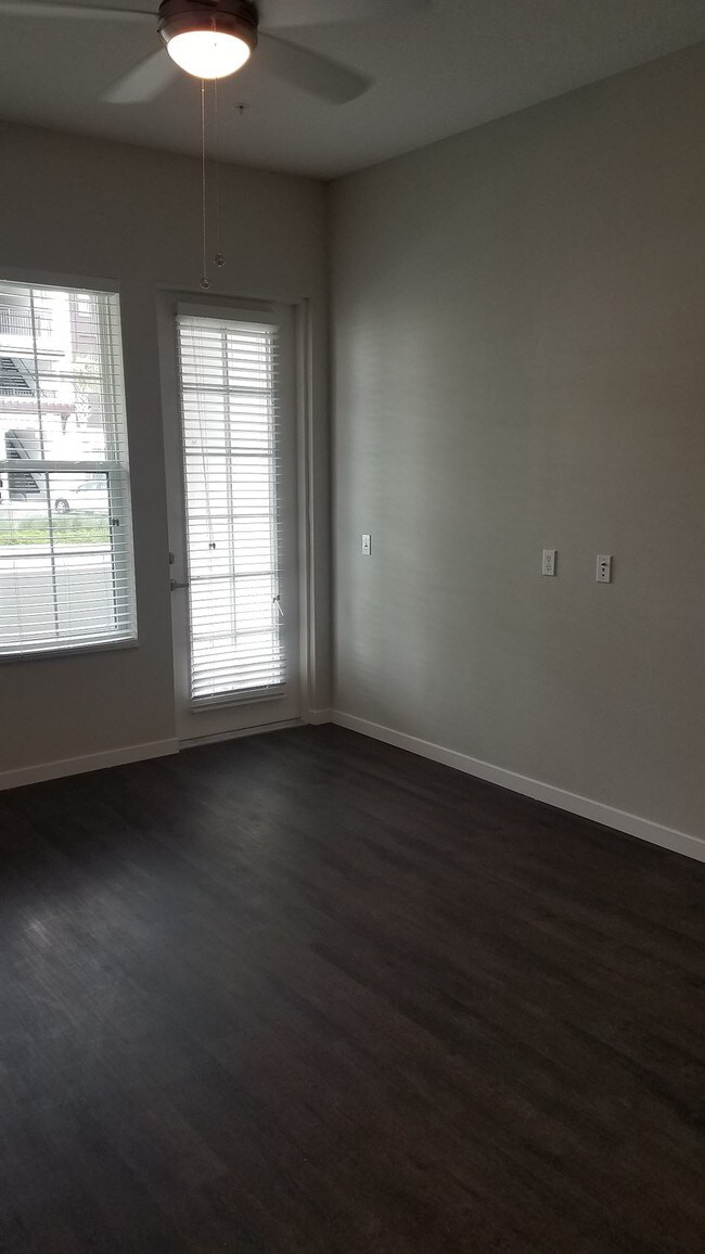 Foto del edificio - 800 Concourse Pkwy S