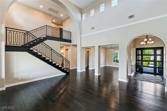 Building Photo - 10305 Orkiney Dr